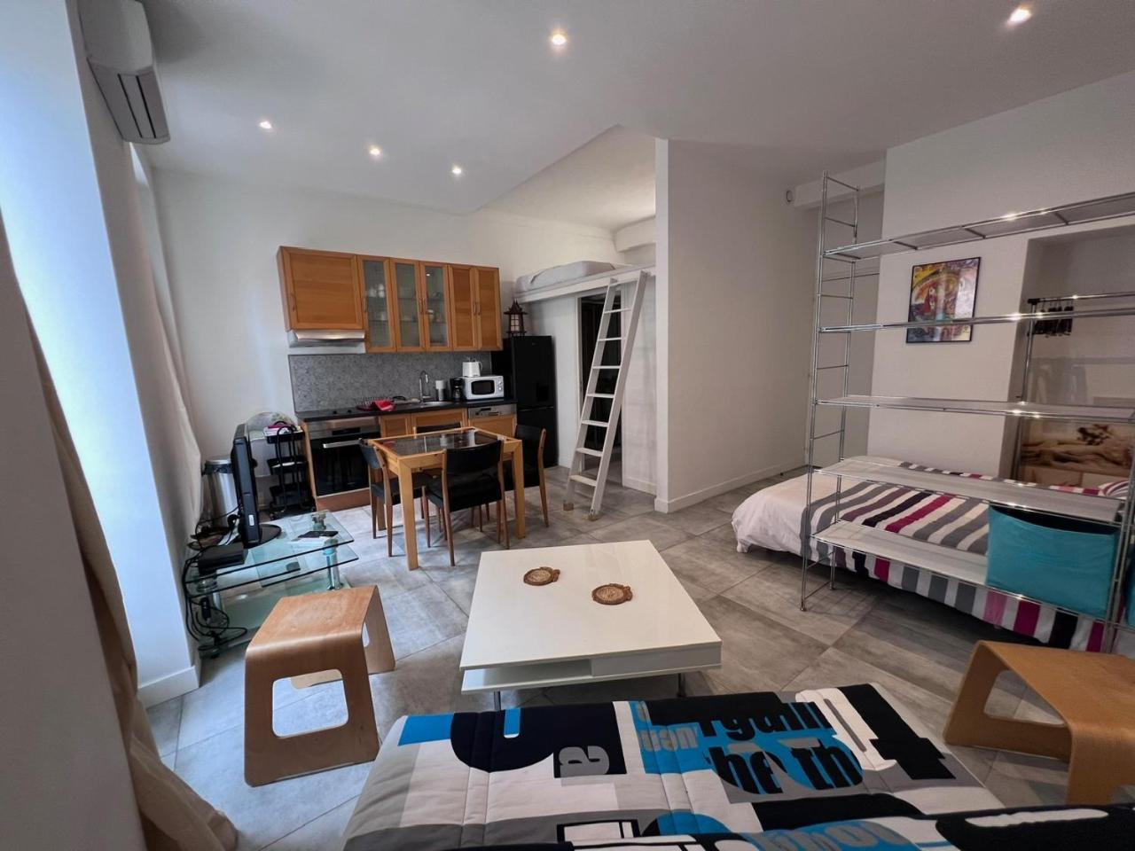 Heart Of Nice Harboor Cosy And Central Экстерьер фото